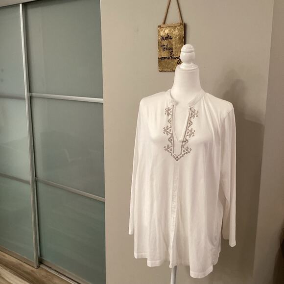 Chaps Denim 2x White Top With Gold Beads NWOT - Picture 1 of 5